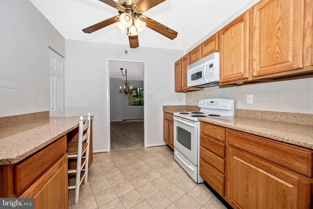 Photo of Unit 1104 at 15101 INTERLACHEN DRIVE
