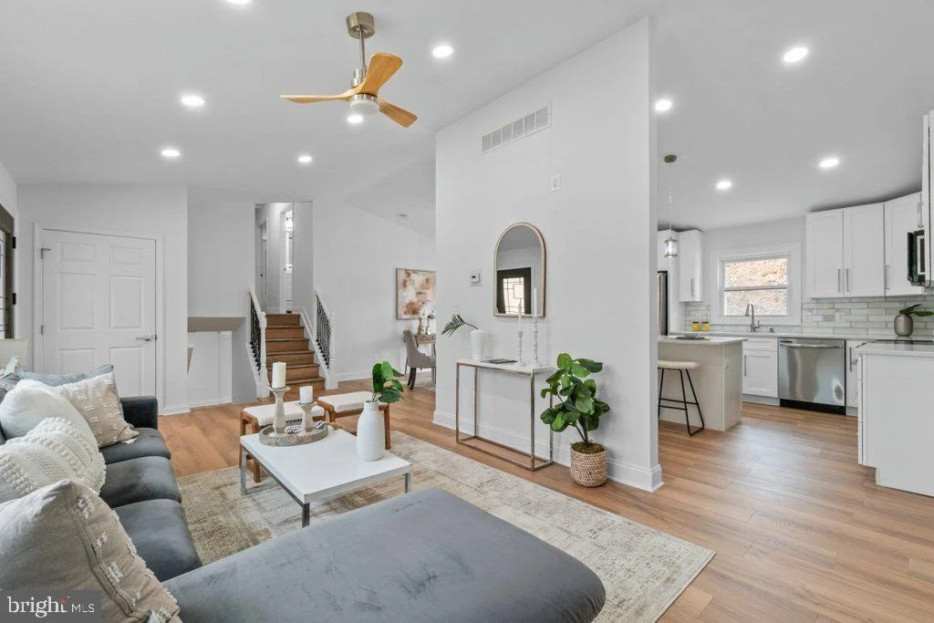 Photo of 3174 CARDINAL DRIVE