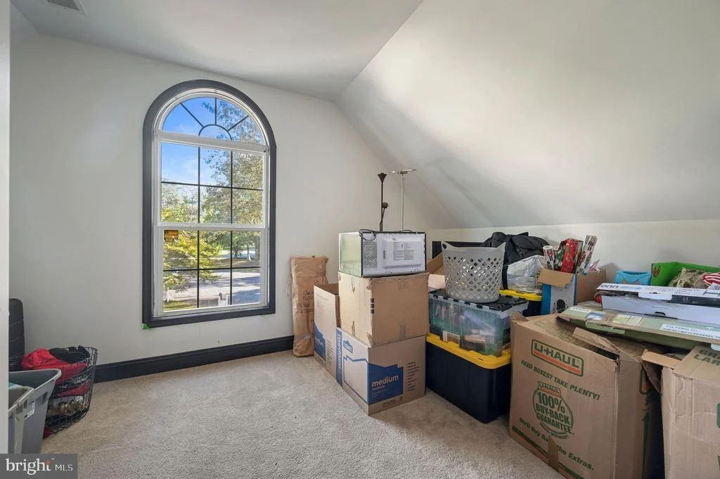 Photo of 32 RIDGEWAY CIRCLE