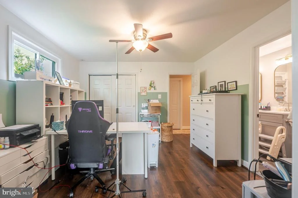 Photo of 4803 APPLE TREE DRIVE