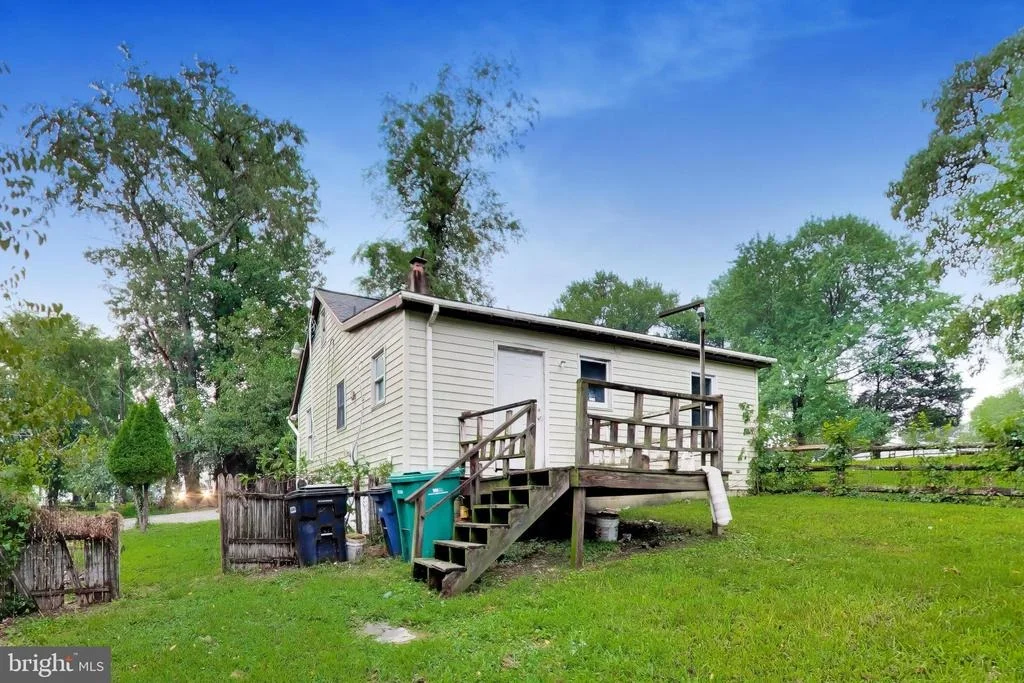 Photo of 16008 BATSON ROAD