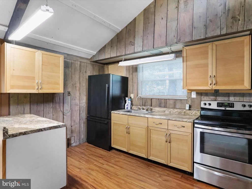 Photo of 867 MASON ROAD