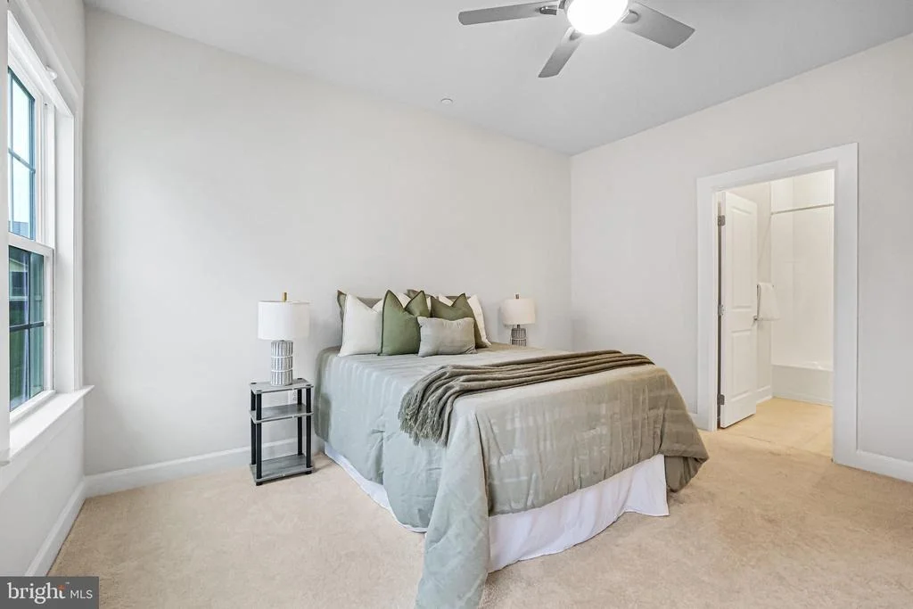 Photo of 7949 LAWNDALE CIRCLE