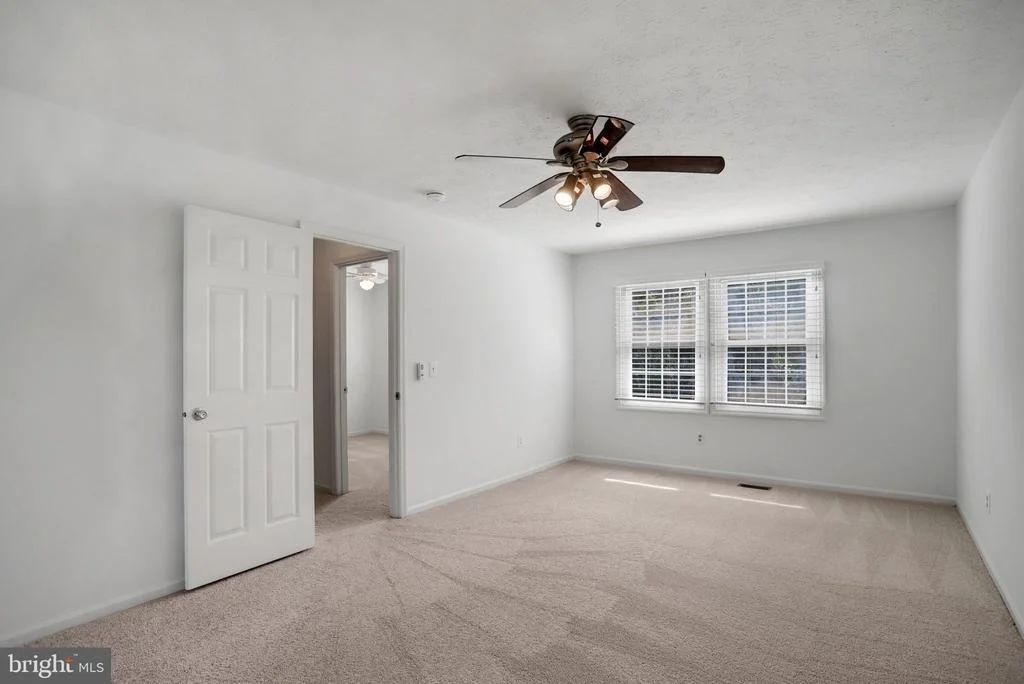 Photo of 2002 JONATHAN DRIVE