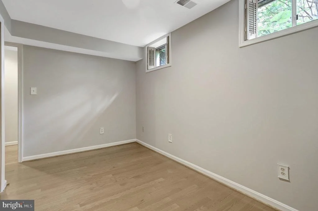 Photo of 9241 NORTHEDGE DRIVE