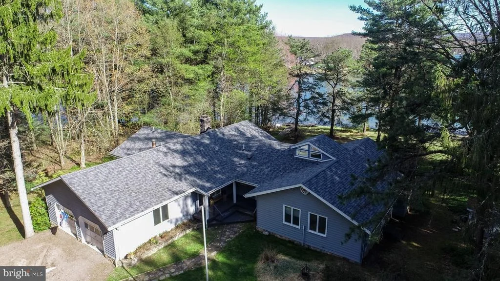 Photo of 701 SHORELINE DRIVE
