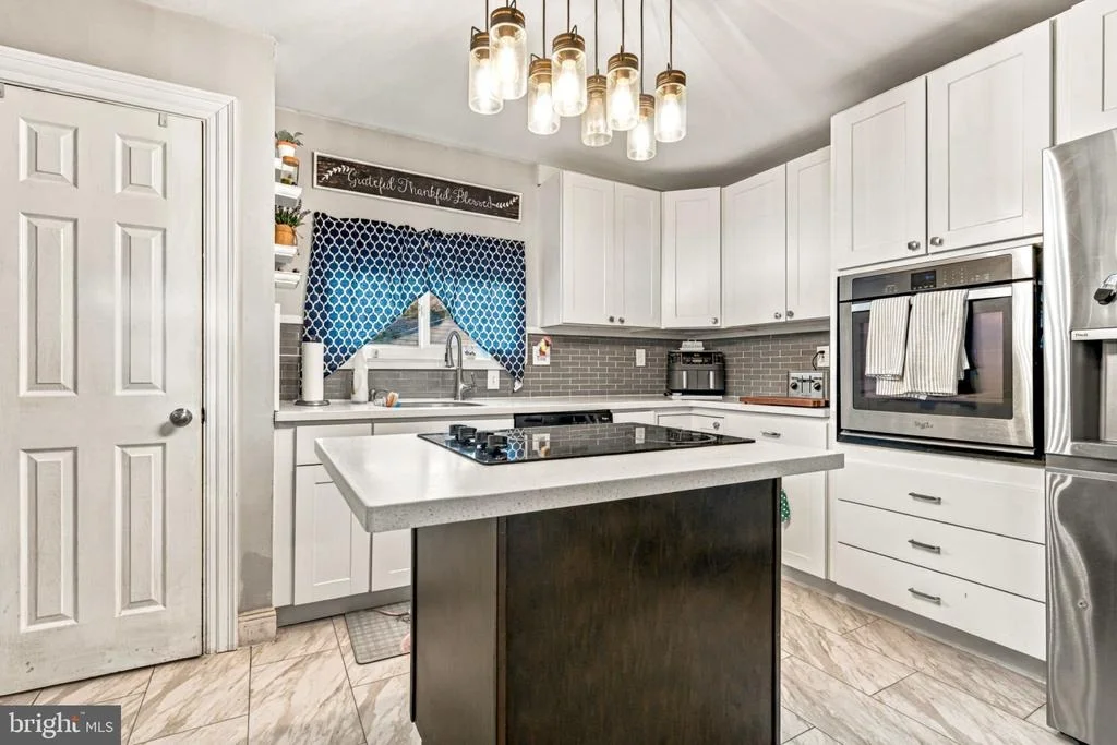 Photo of 1260 BEVERLY ROAD