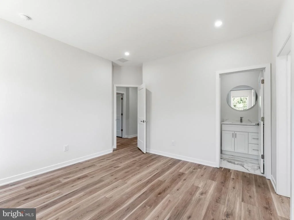 Photo of 401 OLD FORKS ROAD