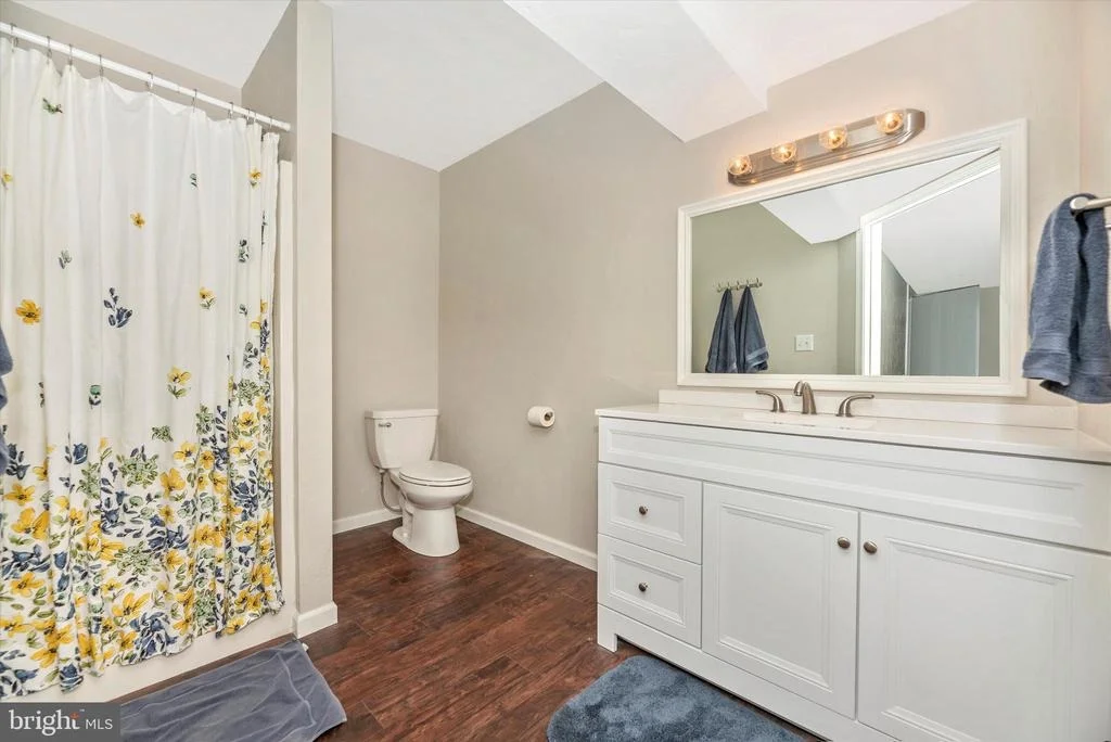 Photo of 10831 EASTERDAY ROAD