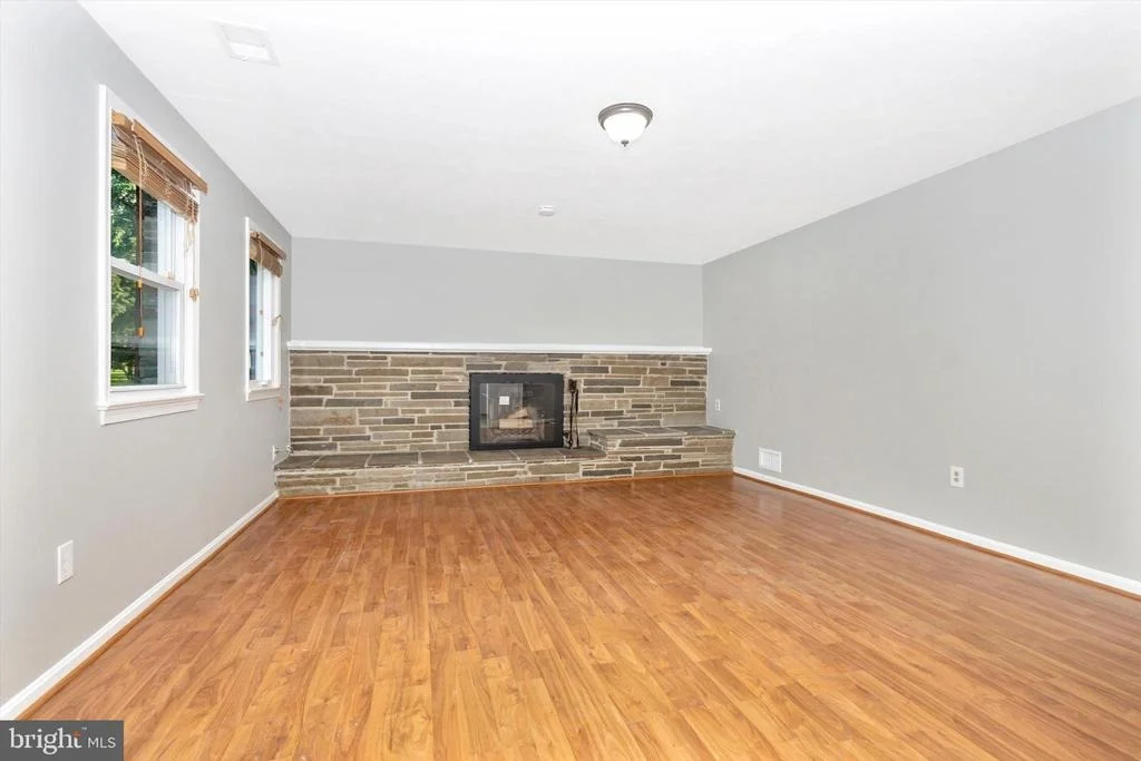 Photo of 17809 PARK MILL DRIVE