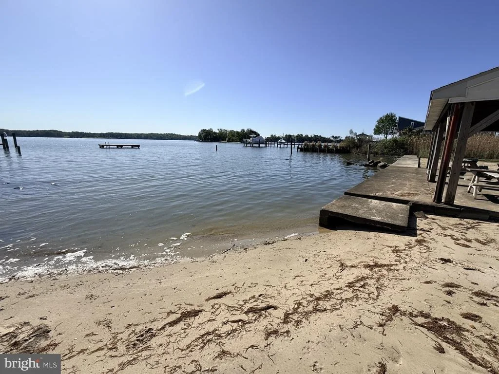 Photo of 421 EDGEWATER ROAD