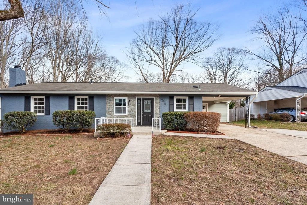 Photo of 6815 GILLINGS ROAD