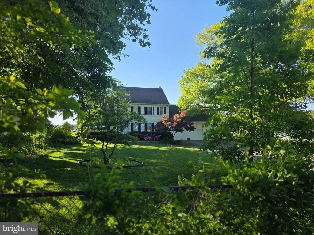 Photo of 145 EDGEWATER DRIVE