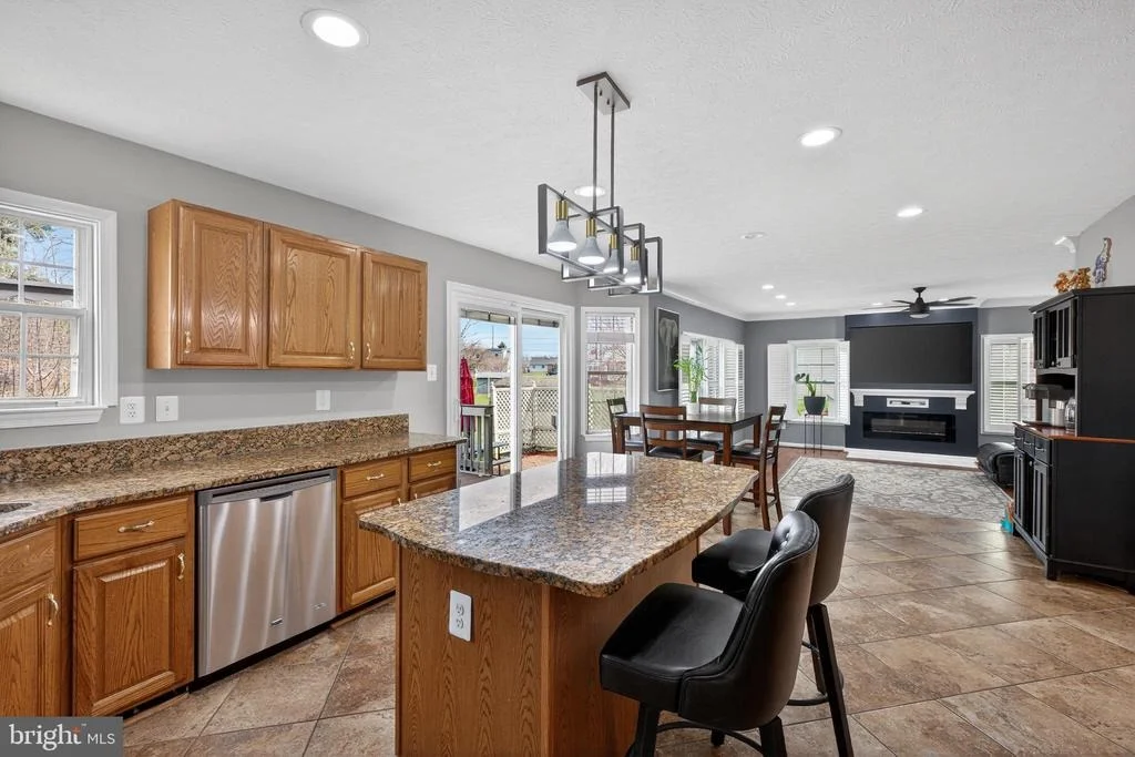 Photo of 611 HUNTING RIDGE DRIVE