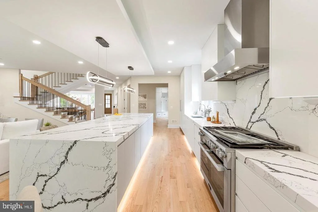 Photo of 3706 SPRING STREET