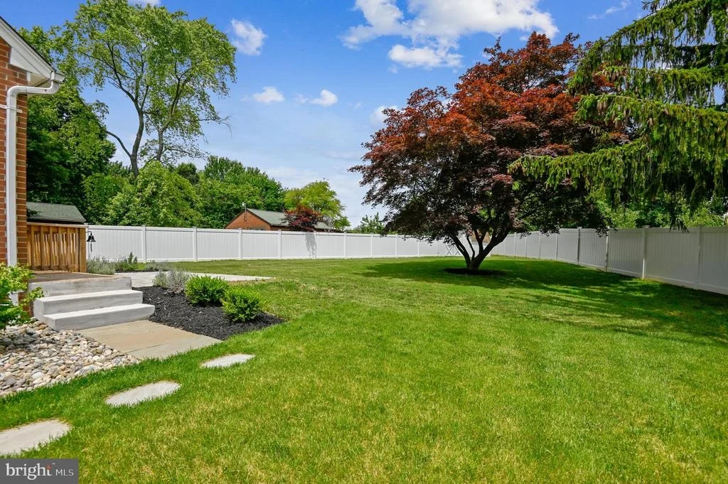 Photo of 122 BERTIE AVENUE