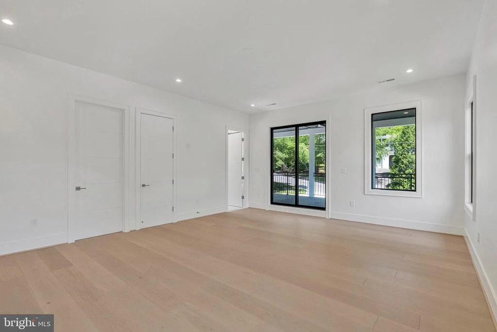 Photo of 1434 WAGGAMAN CIRCLE