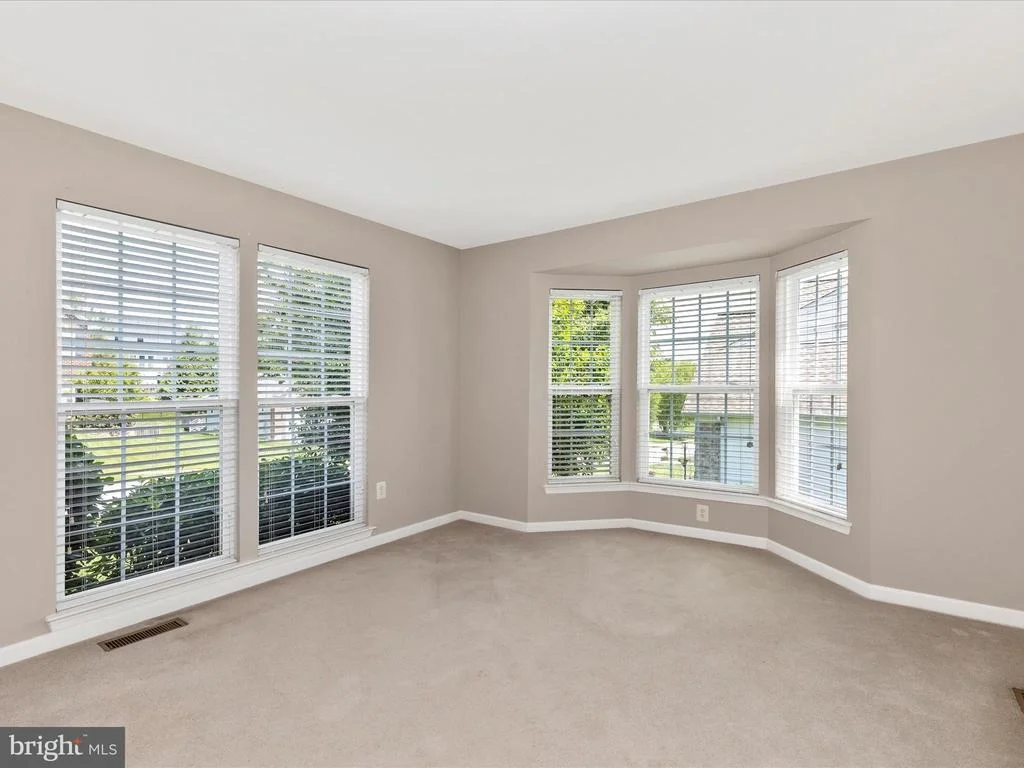 Photo of 1402 MARIAN WAY
