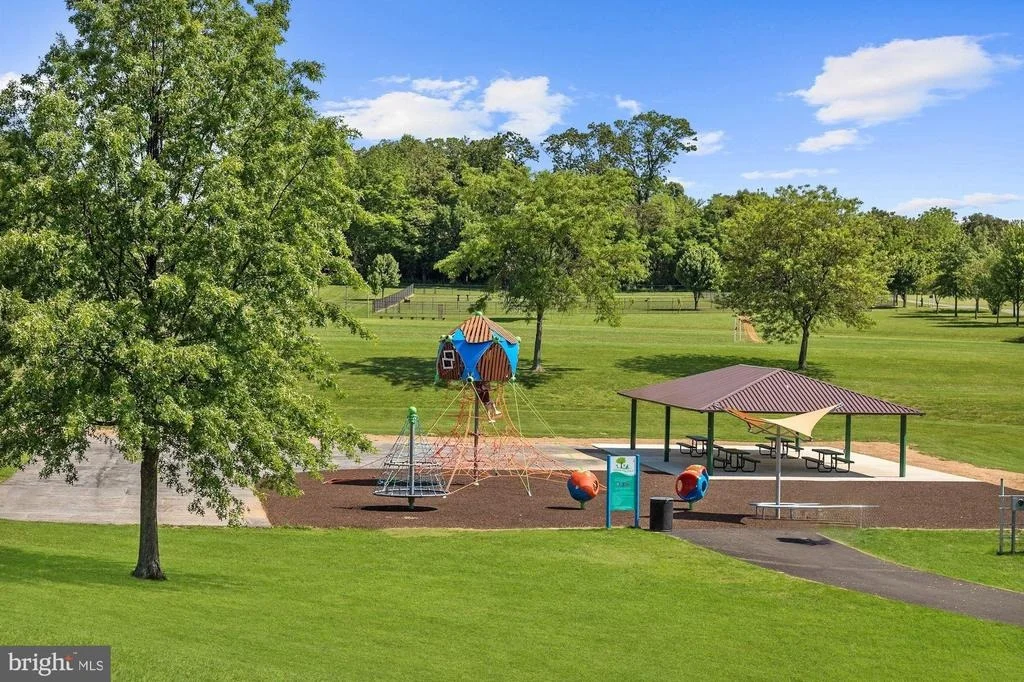 Photo of 4175 THOMAS DRIVE