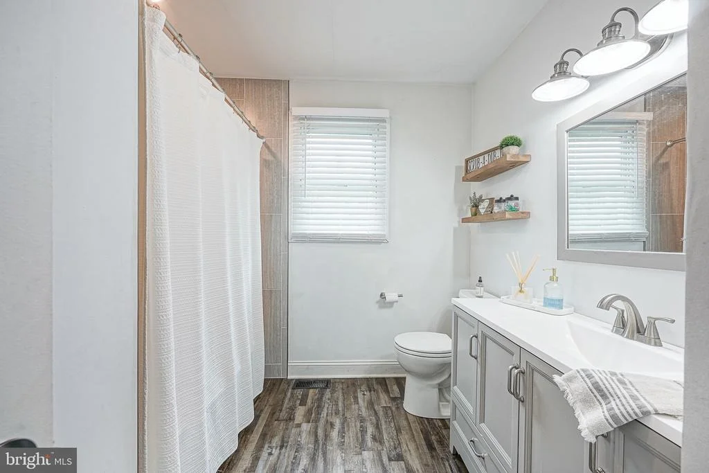 Photo of 2 BROADVIEW AVENUE