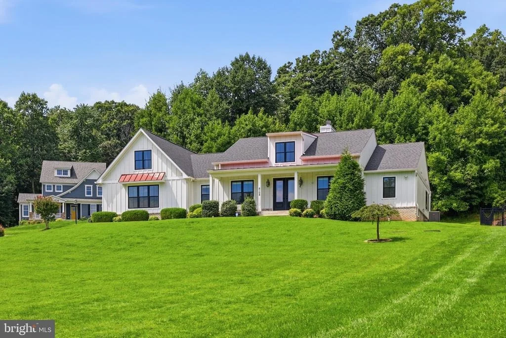 Photo of 8108 MOJAVE COURT