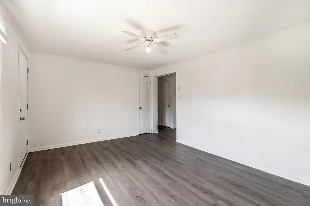 Photo of 107 LEE ROAD