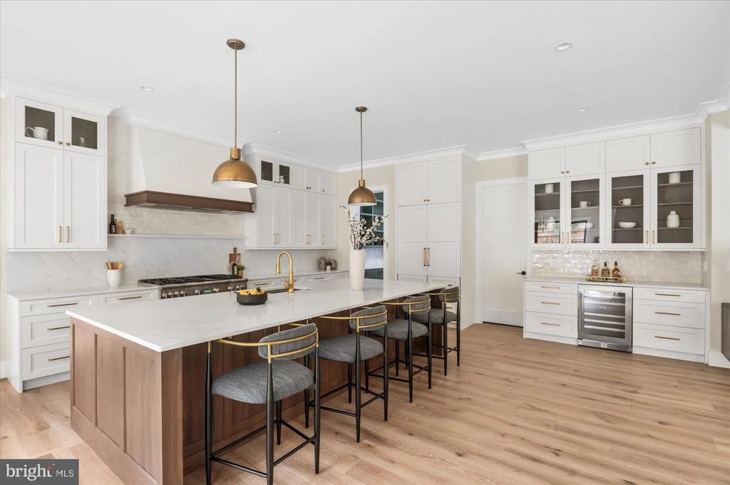 Photo of 1104 SHARON COURT