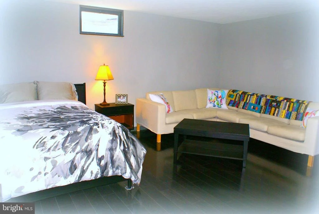 Photo of 8216 GLENDALE DRIVE