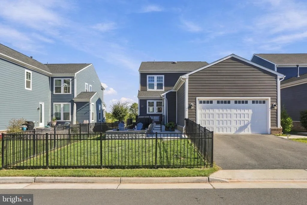 Photo of 1010 COUBERTIN DRIVE SE
