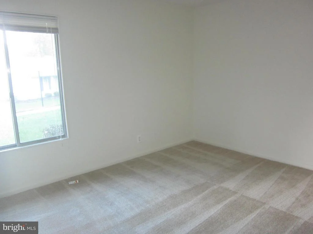 Photo of Unit 171B at 14545 KELMSCOT DRIVE