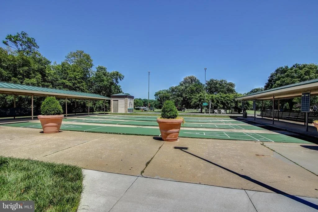 Photo of Unit 403 at 14809 PENNFIELD CIRCLE