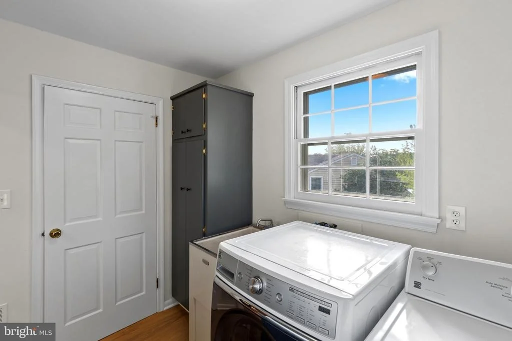 Photo of 3703 SPRING MEADOW DRIVE