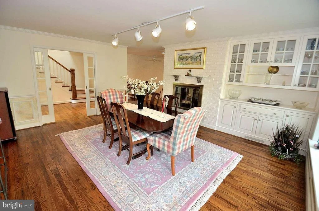 Photo of 1827 PANARAMA COURT