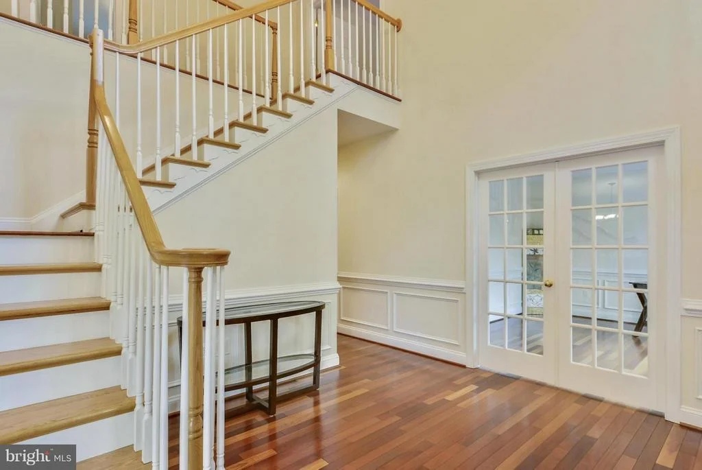 Photo of 5503 SIDEBURN ROAD