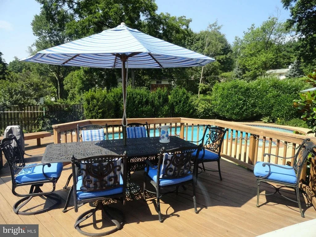 Photo of 7125 THRASHER ROAD