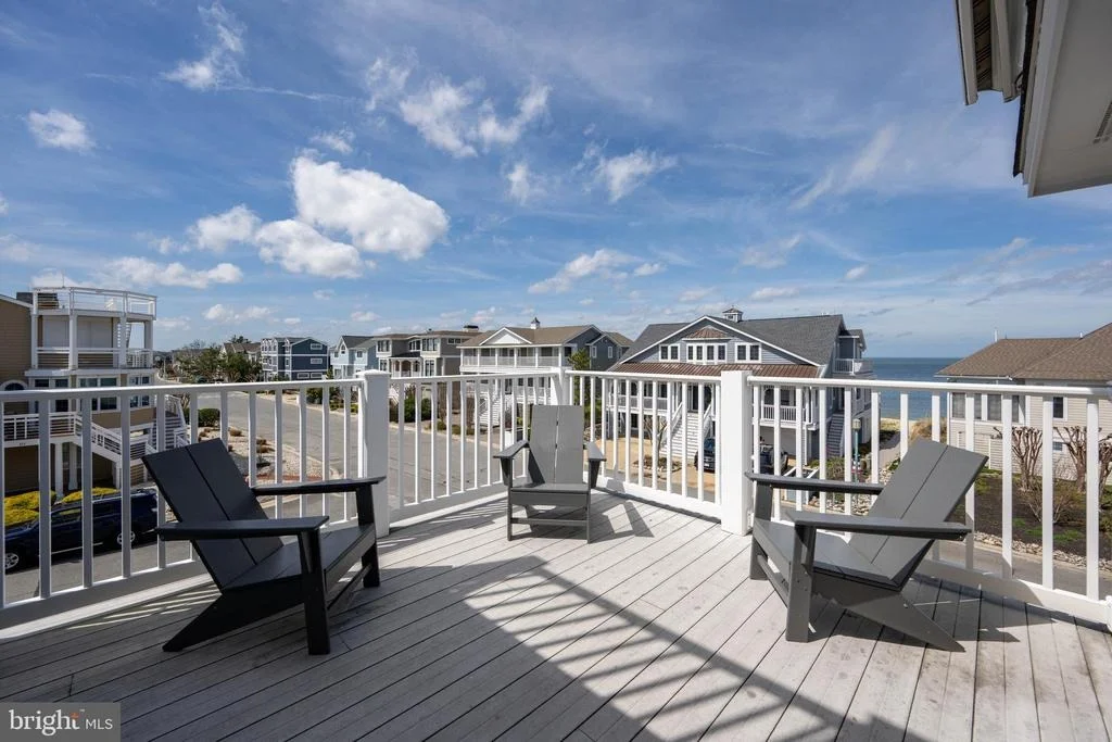 Photo of 142 HENLOPEN SHORES CIRCLE