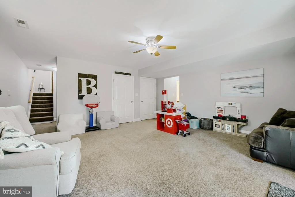Photo of 8105 BEVERLY ROAD