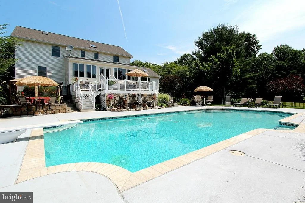 Photo of 22218 CREEKVIEW DRIVE