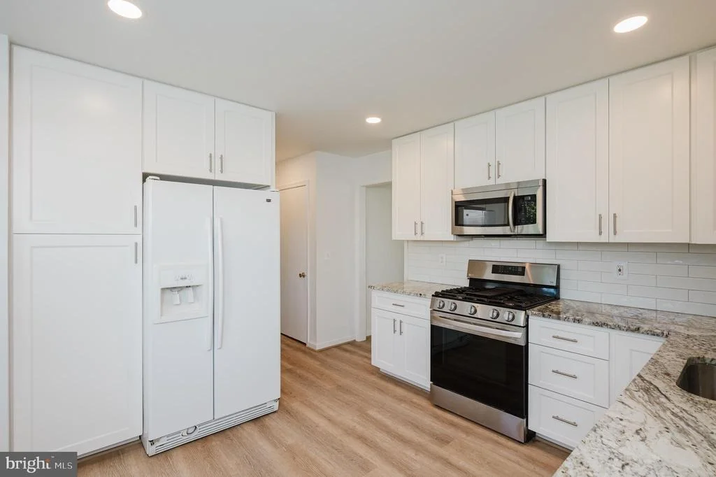 Photo of 625 FOXCROFT DRIVE
