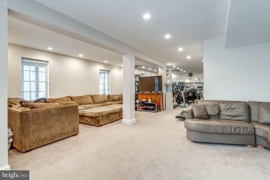 Photo of 42764 JONQUIL LANE