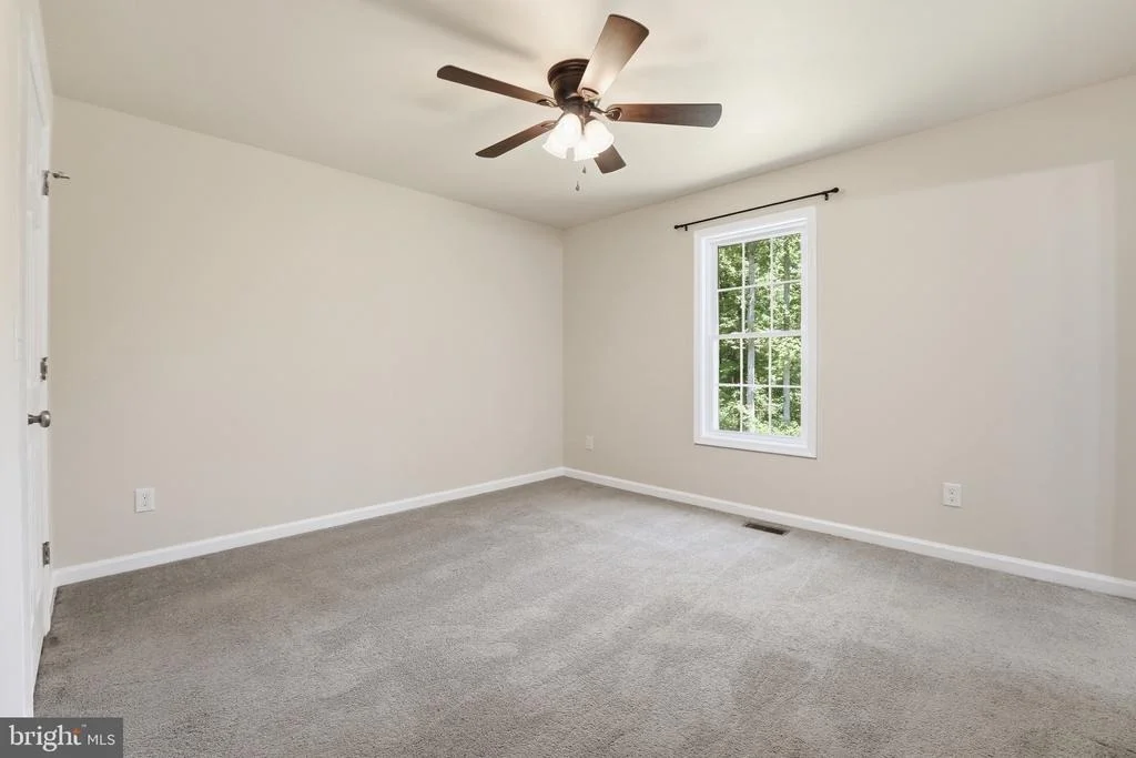 Photo of 898 SEVILLE RD.