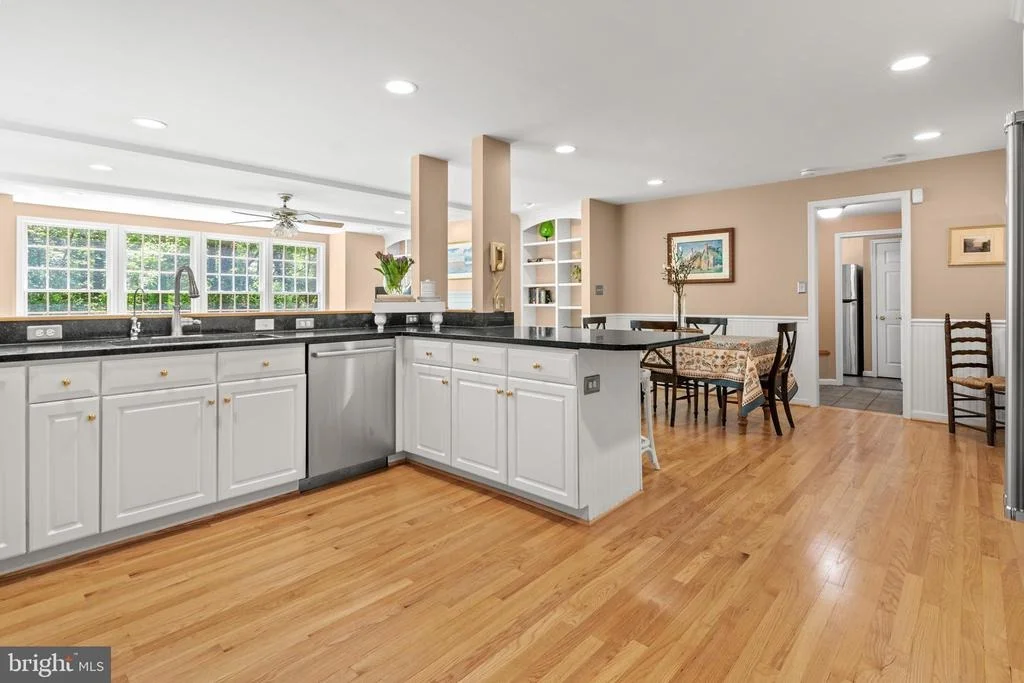 Photo of 1754 LONG GREEN DRIVE