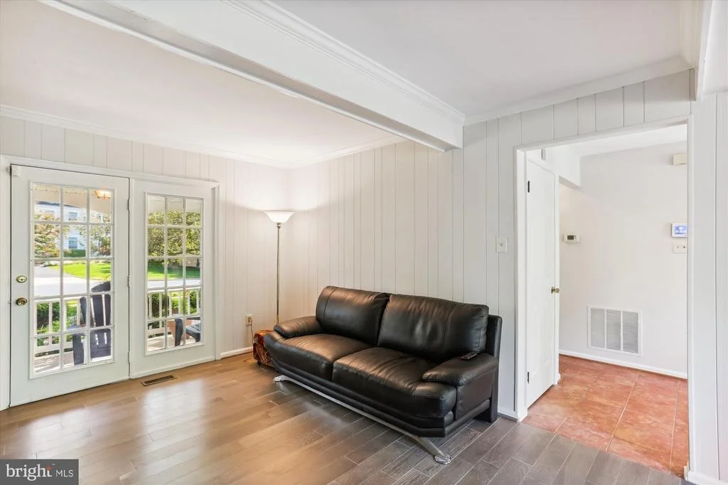 Photo of 927 POINTER RIDGE DRIVE