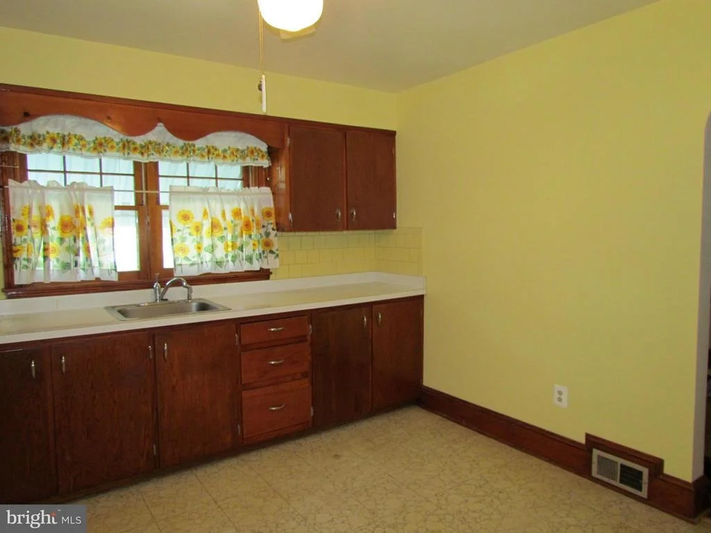 Photo of 415 JEFFERSON STREET