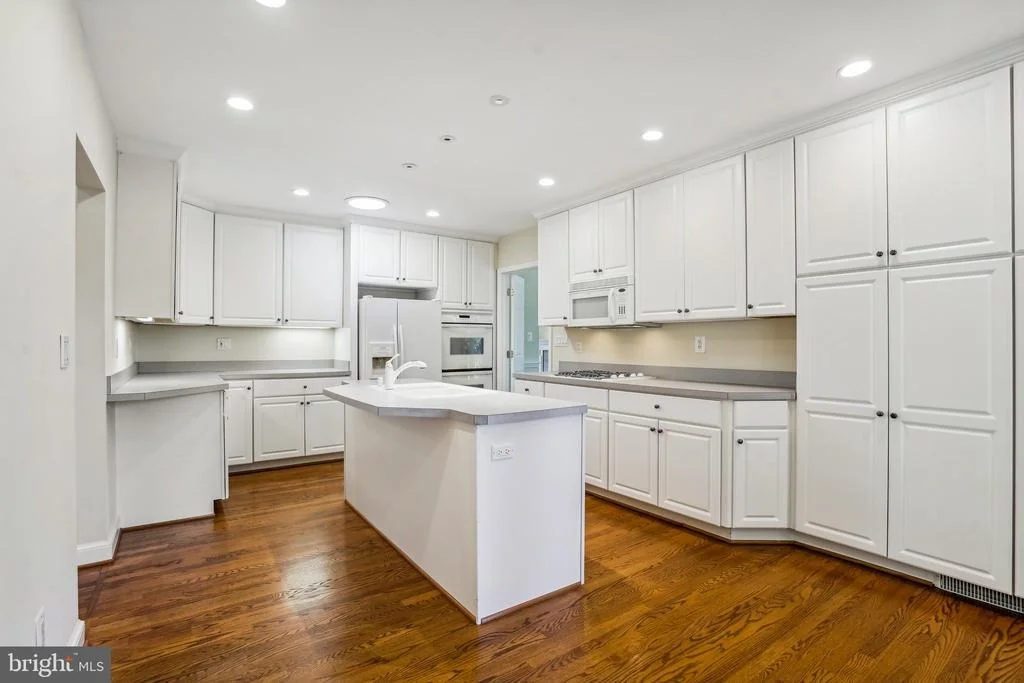 Photo of 4119 N RIDGEVIEW ROAD