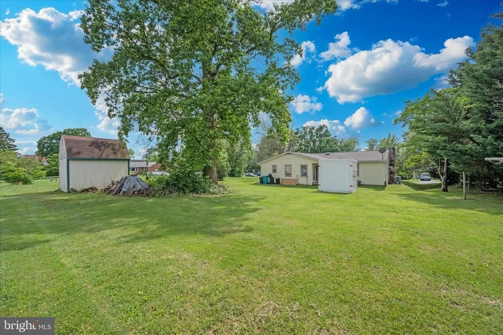 Photo of 7 DELLA LANE