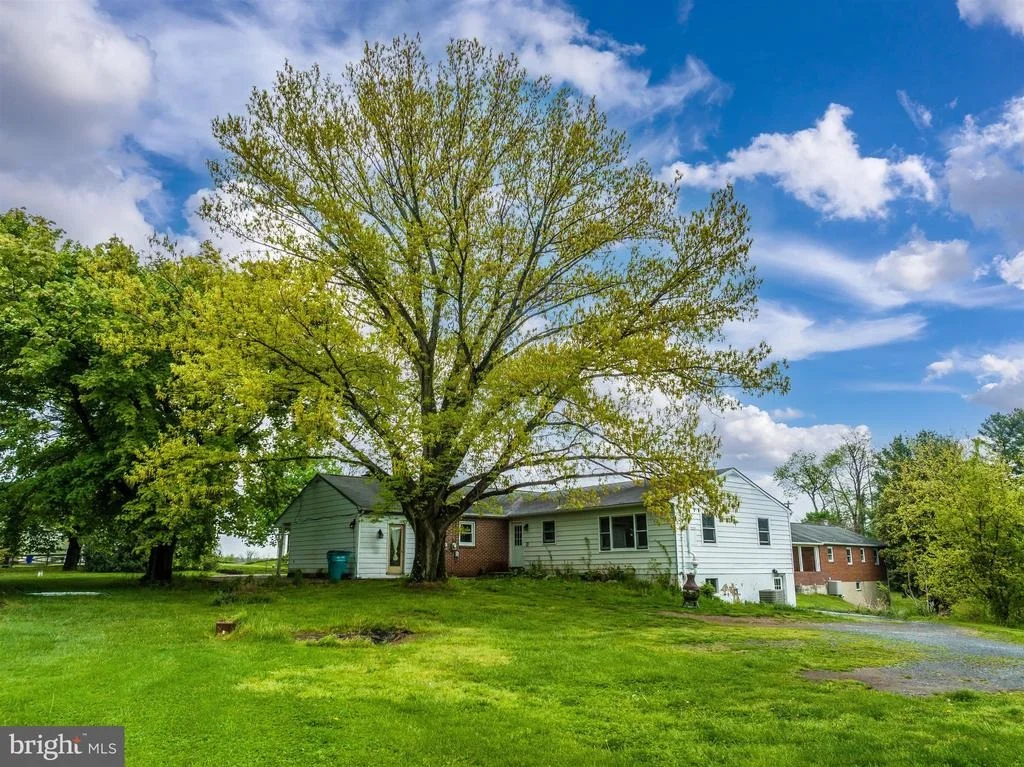 Photo of 8123 BALL ROAD