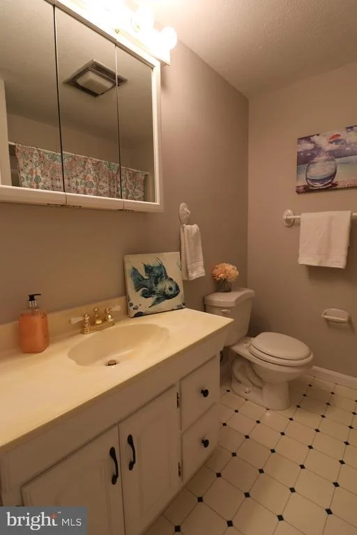 Photo of 17501 COLLIER CIRCLE