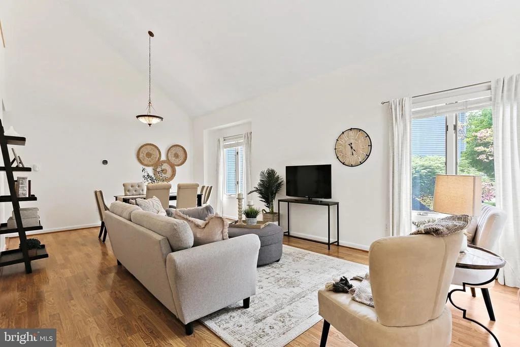 Photo of 6914 PARCHMENT RISE
