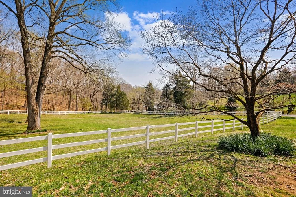 Photo of 11740 GLEN MILL ROAD